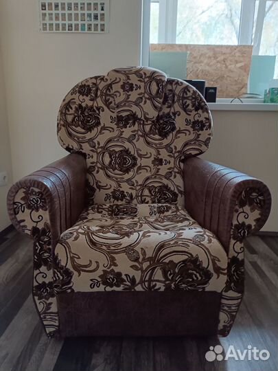 Кресло 2 шт бу