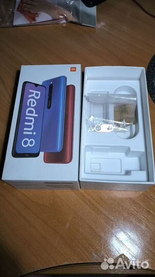 Xiaomi Redmi 8, 3/32 ГБ