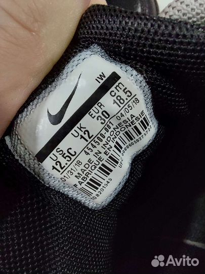 Кроссовки Nike оригинал как новые