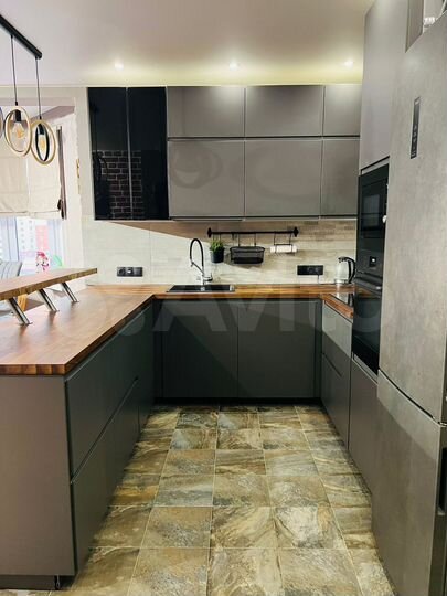 3-к. квартира, 84,2 м², 5/23 эт.