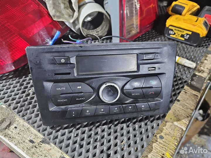 Головное устройство ford focus 1