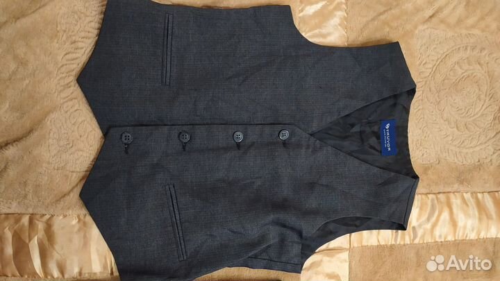 Жилет школьный р.140