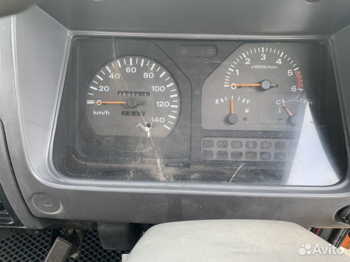 Nissan Atlas бортовой, 1994