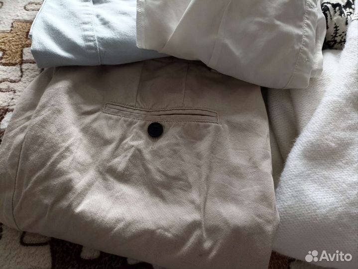 Отдам бесплатно женские вещи 40 42