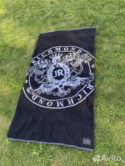 Полотенце Richmond новое