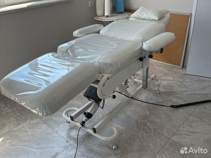 Массажный стол с электроприводом