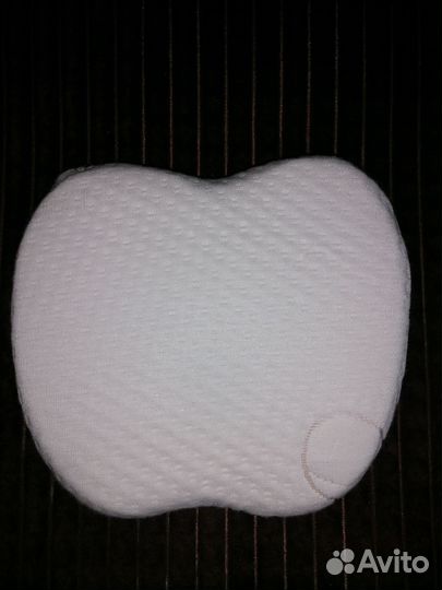 Подушка ортопедическая для новорожденных