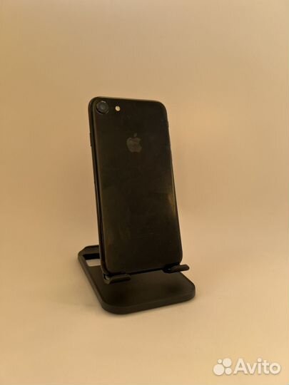iPhone 7, 128 ГБ