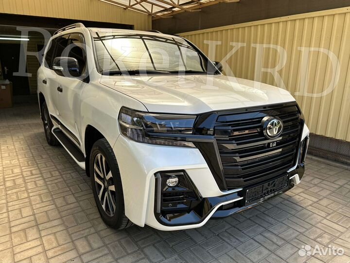 Рестайлинг Toyota Land Cruiser 200 Urban 2016+