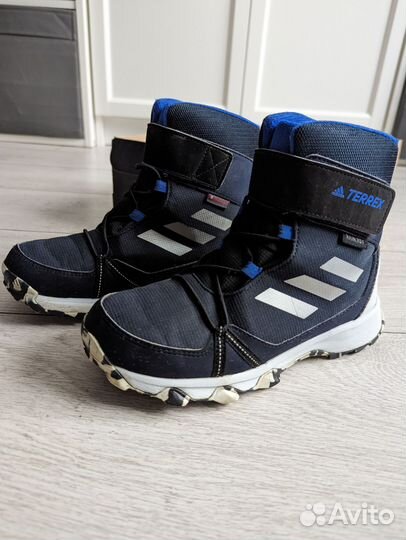 Ботинки зимние Adidas для мальчика 35