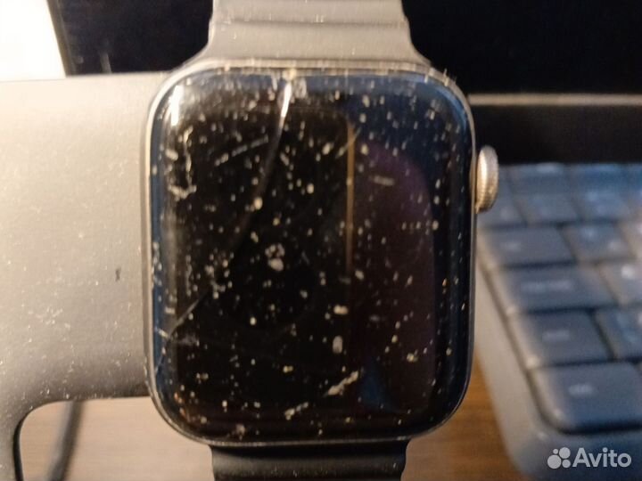 Часы apple watch series 5 44 mm