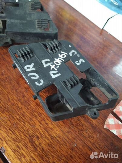 Дверные ручки на Фольксваген