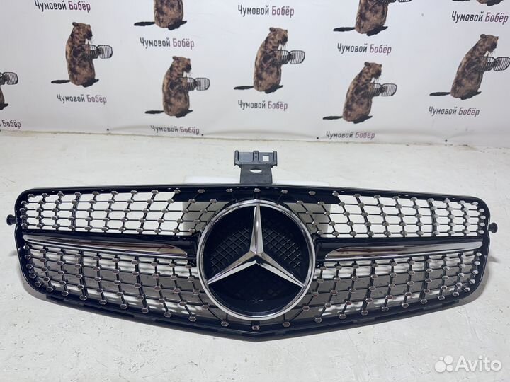 Решетка Mercedes w204 AMG Diamond 2006-2014