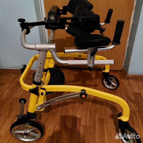 Ходунки для инвалидов