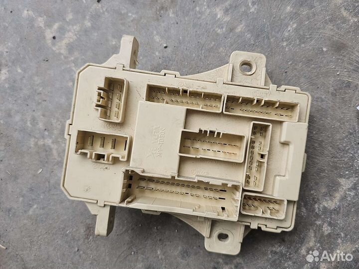 Блок предохранителей Hyundai i30 kia ceed