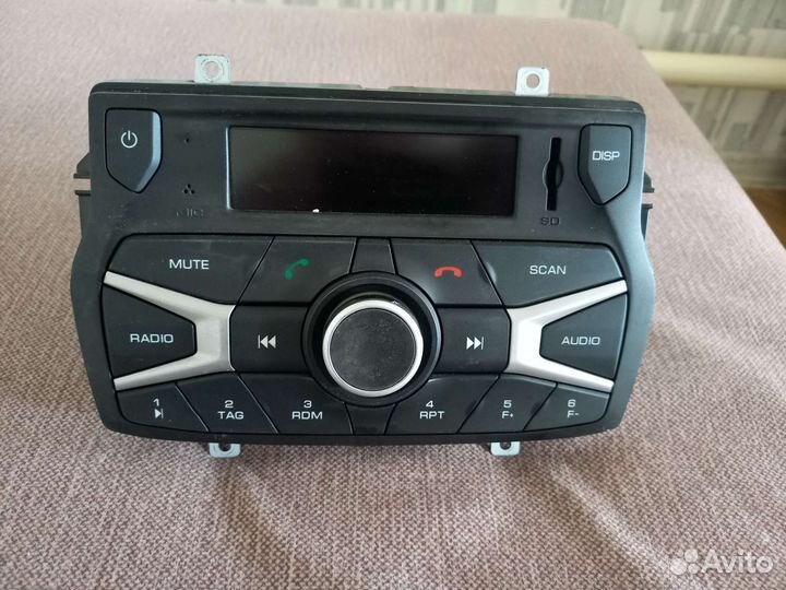 Заводская магнитолла лада веста