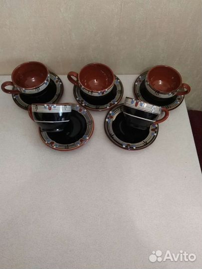 Керамические чашки