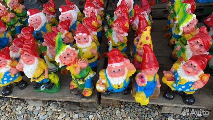 Садовые фигурки