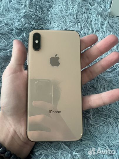 iPhone Xs, 64 ГБ