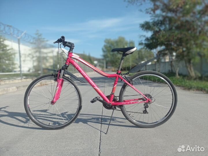 Спортивный велосипед для девушки Stels Miss 5000