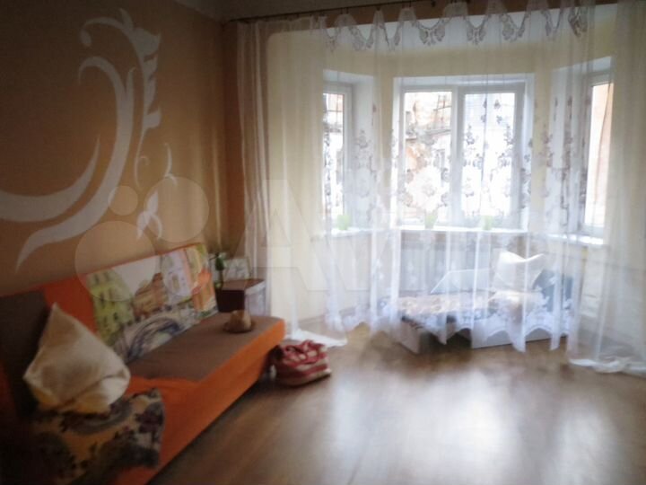 Комната 37 м² в 4-к., 2/3 эт.