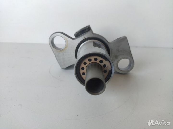 Главный тормозной цилиндр Audi Q5 8R CDN 2008