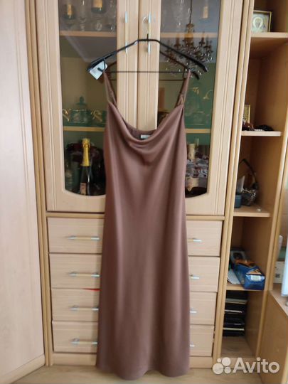 Вещи пакетом, разгружаю гардероб