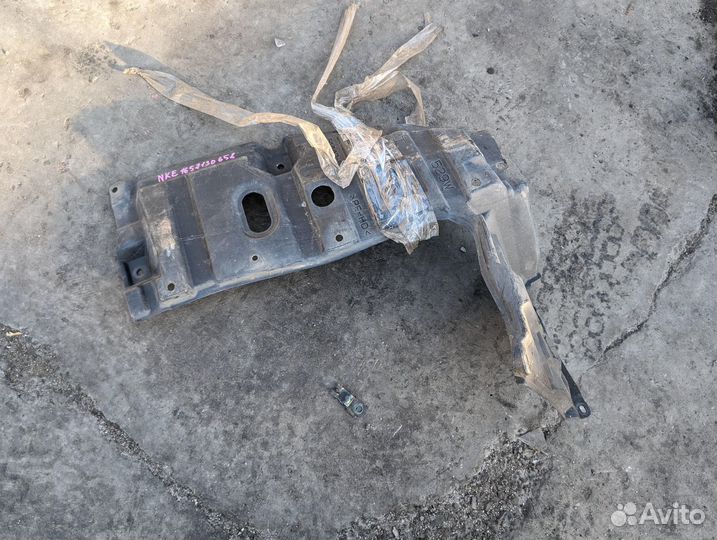 Защита двигателя Toyota Corolla Axio NKE165 1NZ-FX