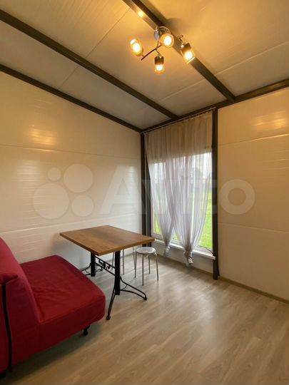 Дом 36 м² на участке 9,5 сот.