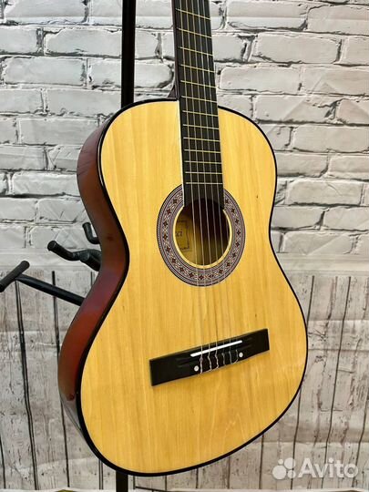 Классическая гитара, испанская