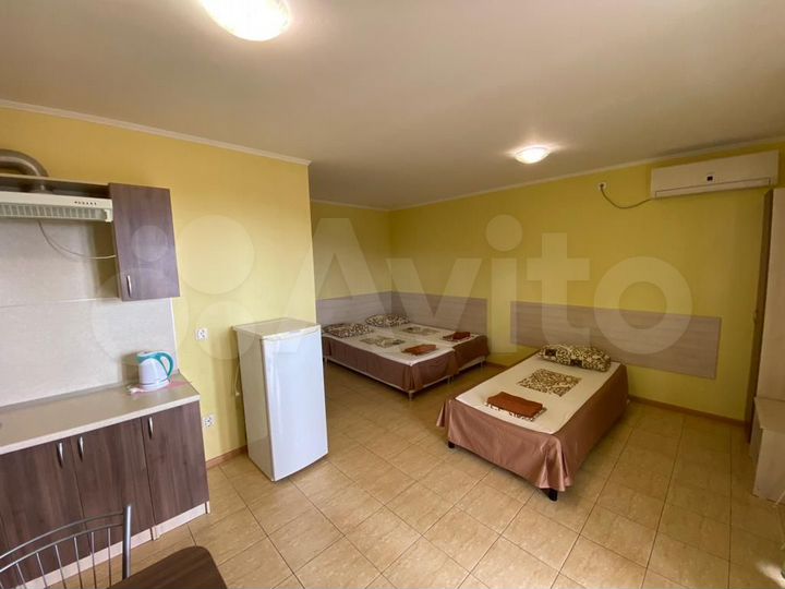 Дом 205,9 м² на участке 4 сот.