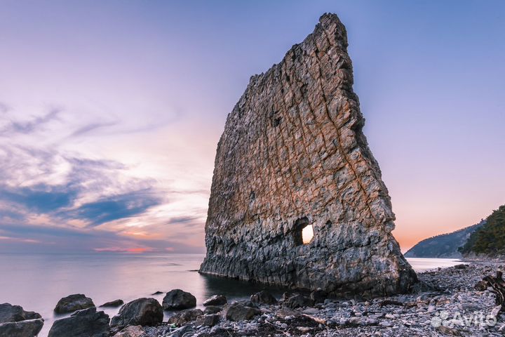 Прогулка на Теплоходе к Скале Парус