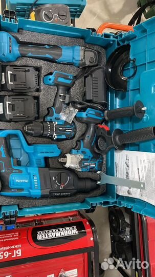 Аккумуляторная дрель шуруповерт makita