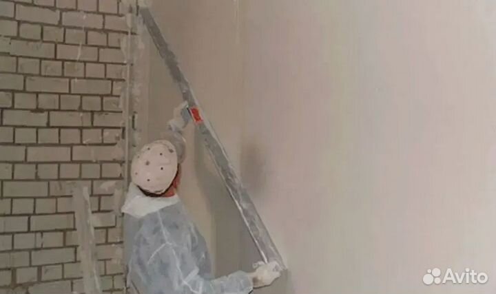 Ремонт квартир / Штукатура стен, шпаклевка стен