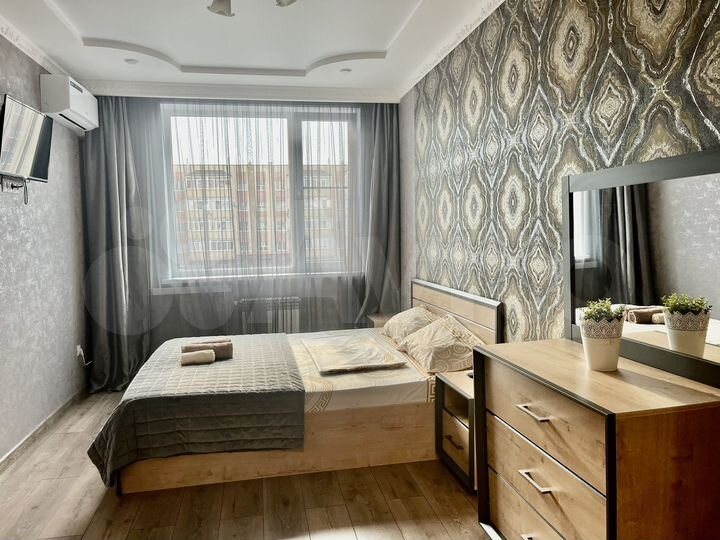2-к. квартира, 52 м², 3/25 эт.