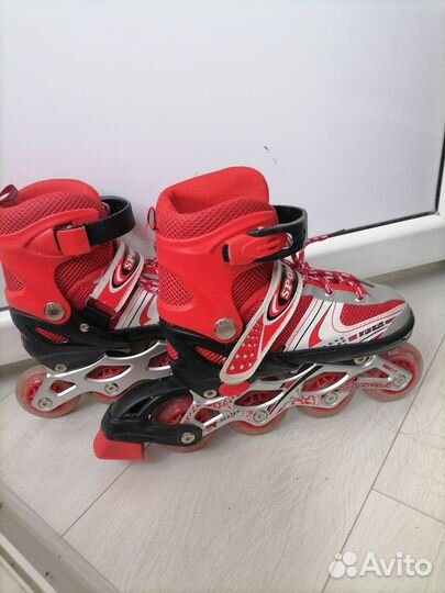 Ролики б/у 28-33 размер