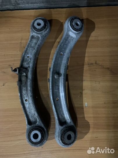 Рычаг задний верхний Audi Q7 4L Ауди ку7