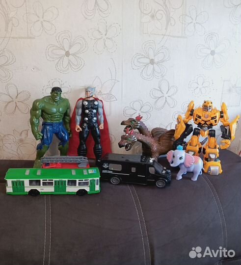 Игрушки пакетом для мальчика