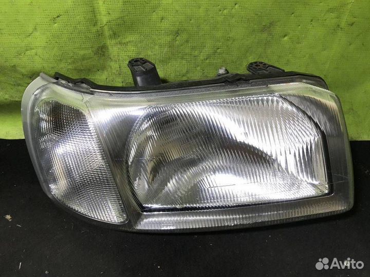 Фара правая галоген Land Rover Freelander 1 199