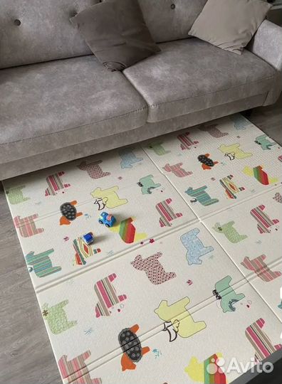 Развивающий коврик