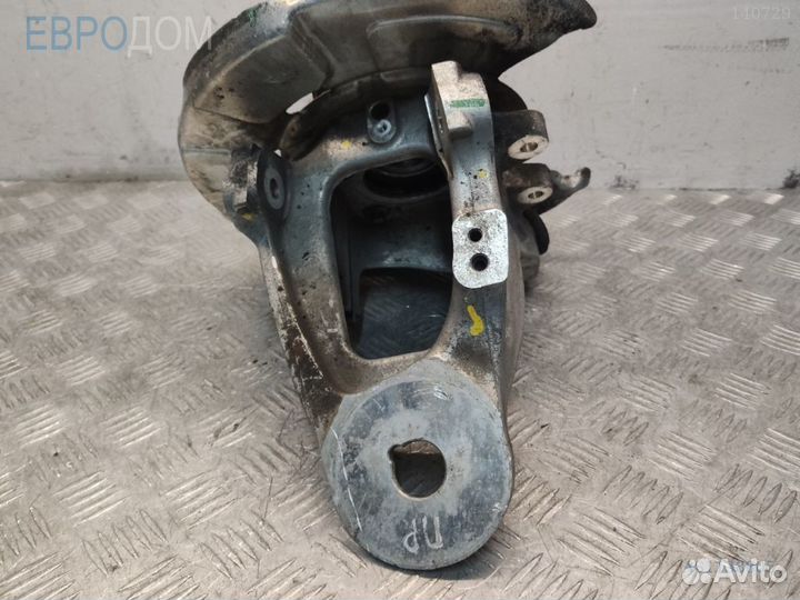 Цапфа / поворотный кулак задняя правая на BMW E70