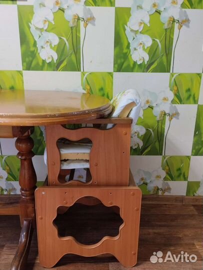 Детский стол и стул