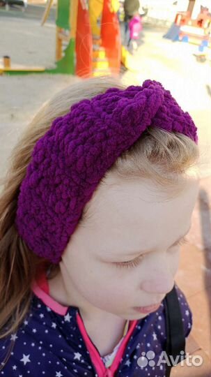 Повязка на голову вязаная