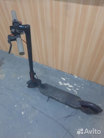 Электросамокат Xiaomi m365 pro