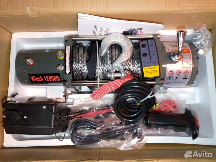 Лебедка 5 тонн с синтетическим тросом