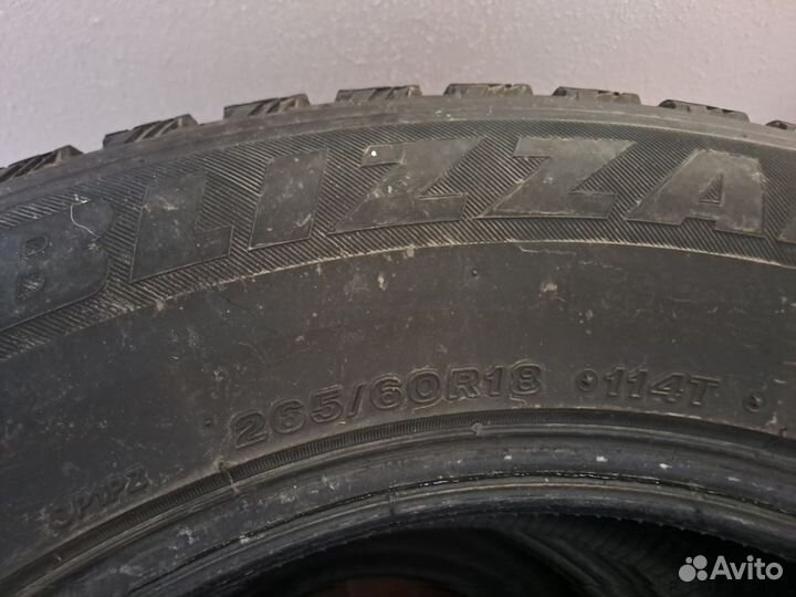 Bridgestone Blizzak Spike-01 265/60 R18 T