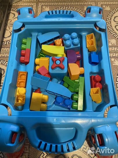 Конструктор mega bloks с столом транформером