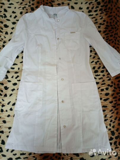 Белый медицинский халат 40 размер