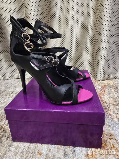 Босоножки женские Sasha Fabiani