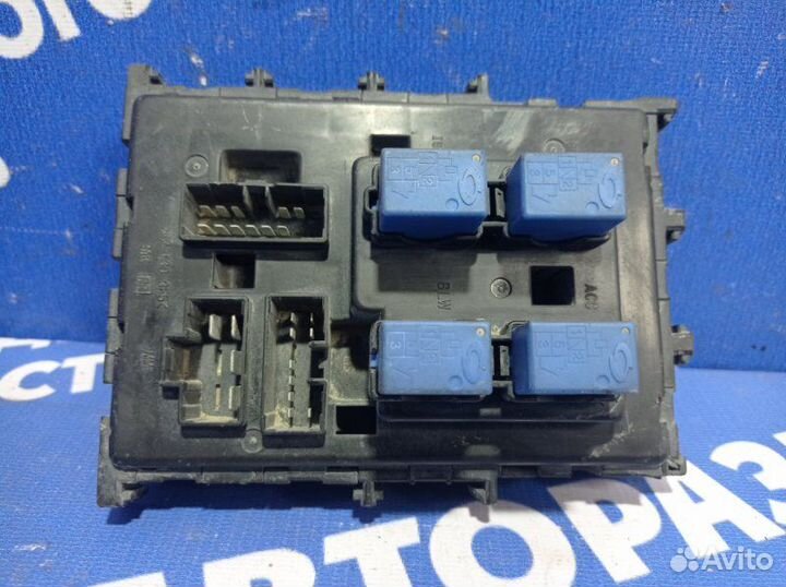 Блок предохранителей салона Nissan Almera Classic